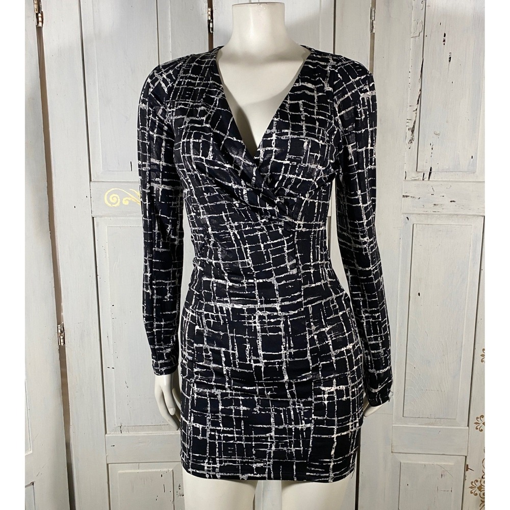 Black & White Bodycon Mini Wrap Dress Abstract Print Stretch Noir Versatile XS